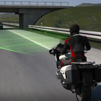 BMW ya tiene preparado un sistema de aviso de colisión para sus motos, y llegará en la próxima R 1300 GS