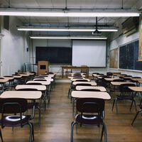 La otra cara de ChatGPT en las escuelas y universidades: la IA es capaz de ahorrar hasta seis horas semanales de trabajo 