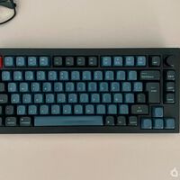 Me estaba volviendo loco para que mi teclado externo funcionase bien en Mac. Se había cambiado la distribución y así pude solucionarlo