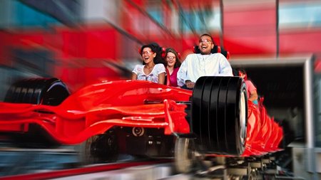Ferrari World Abu Dhabi, primeras fotos tras el pase privado