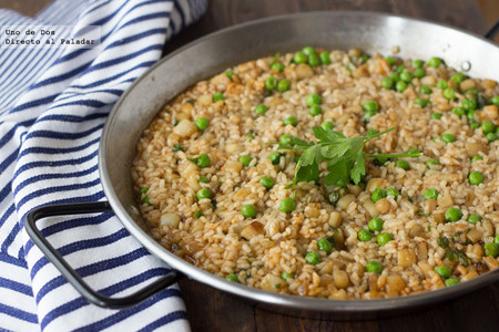 Arroz con sepia y guisantes. Receta
