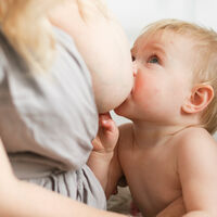 ¿Puedo volver a dar el pecho a mi bebé tras el destete? Relactar al bebé es posible con estos consejos de una asesora de lactancia