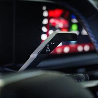 O carro mais vendido na França em 2025 superou todos os seus concorrentes 