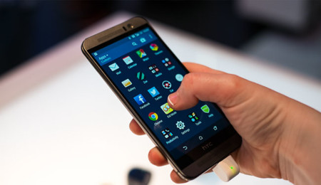 HTC, de mal en peor