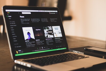Lo nuevo de Spotify puede ser una suscripción de pago para podcasts: de entre 3 y 8 dólares, sin anuncios y con contenidos exclusivos