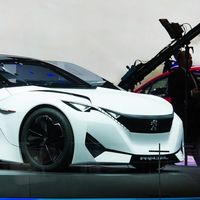 PSA apuesta por la electrificación: producirá hasta tres coches eléctricos en España en 2021