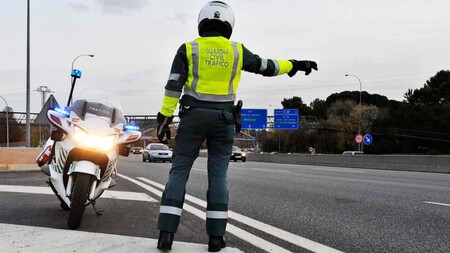 Guardia Civil Moto Camuflada 2