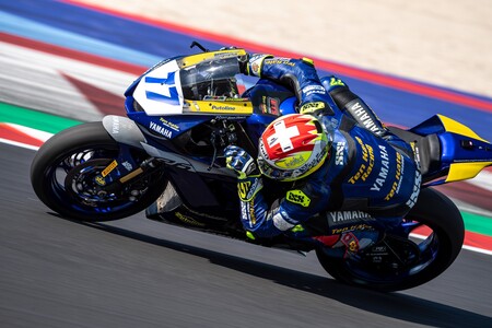 Dominique Aegerter es el nuevo líder del mundial de Supersport tras una contundente victoria en Misano