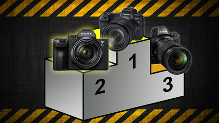 Sony se aúpa a la segunda posición en el ranking mundial de cámaras con ópticas intercambiables desbancando a Nikon