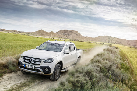 Mercedes-Benz Clase X, por fin al descubierto: así es el pick-up premium de la estrella