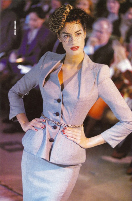 13 looks de galliano para no olvidar