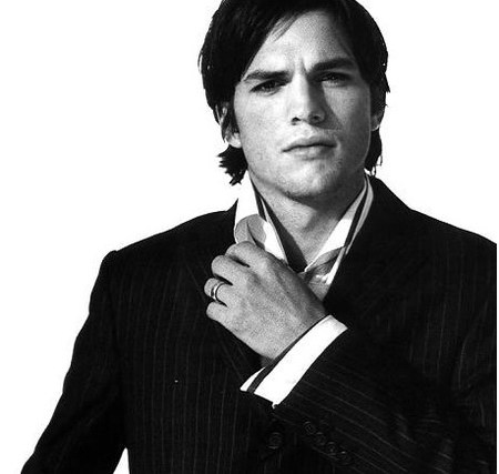 Ashton Kutcher tiene más seguidores que la CNN