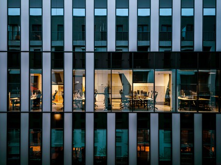 Oficinas encendidas