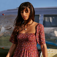 Aprovecha el remate final de Springfield con rebajas de hasta un 70% de descuento en vestidos (y un 10% extra)