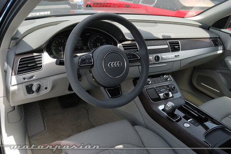 Audi A8 Hybrid