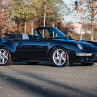 Teóricamente jamás existió un Porsche 993 Turbo Cabrio, pero te contamos de dónde ha salido este 