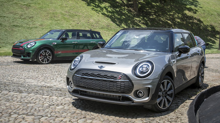 Manejamos el MINI Clubman 2020: no es tan mini, pero sí es muy MINI
