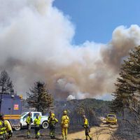 Los expertos llevaban años advirtiendo sobre el riesgo de "megaincendios" en los Pirineos: Aragón está descubriendo que llevaban razón 