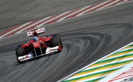 Pirelli niega favoritismos a Ferrari de cara a 2012