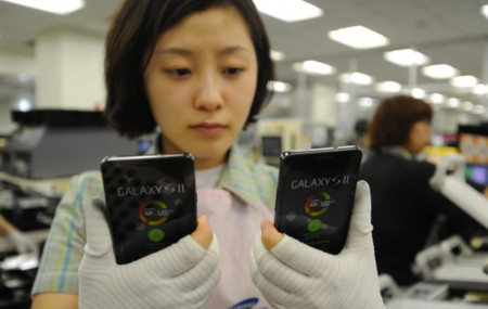 Samsung quiere vender 500 millones de teléfonos en 2013, según Digitimes