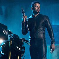 Hoy en TV, un espectáculo de alto voltaje cargado de acción y cachondeo que demuestra que Michael Bay tiene el relevo generacional asegurado 