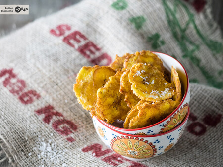 Patacones o tostones de plátano macho: la guarnición omnipresente del Caribe
