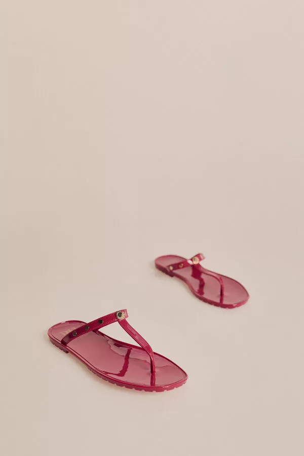 Flip flop con tachuelas