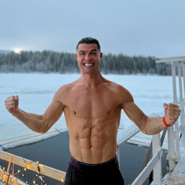 Cristiano Ronaldo dice que duerme cinco siestas cada día. Según él, es la clave para estar en su mejor forma a los 40