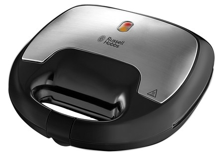 La sandwichera 3 en 1 Russell Hobbs 22570-56 Fiesta con tres juegos de placas para gofres, sandwiches y grill cuesta 23,96 euros