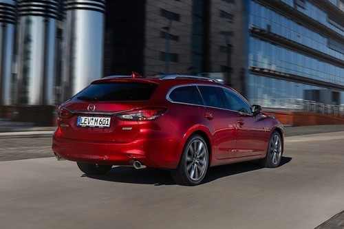 Mazda6 Wagon: mayor estabilidad en un coche familiar que promete más espacio
