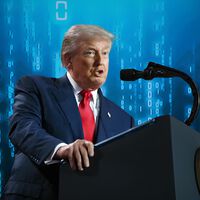 Trump y su plan de acción de inteligencia artificial con el que quiere expandir esta tecnología, siempre y cuando que la IA no sea "woke" y esté de acuerdo con lo que piensa