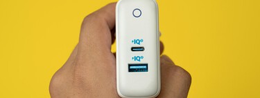 He intentado comprar un cargador compatible con la carga rápida de mi móvil y me he hecho un lío: tres consejos para acertar