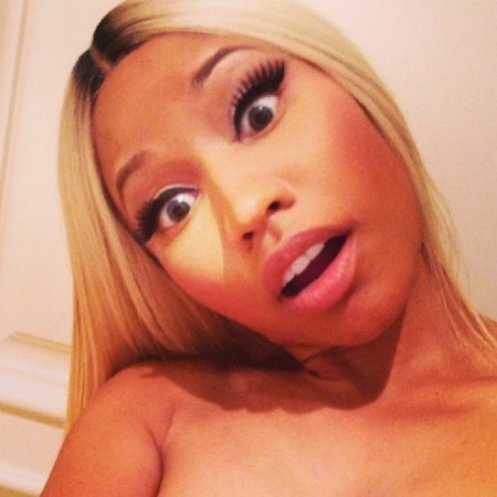 Nicki Minaj, ¿quién quiere sujetador si puedes llevar cubrepezones?