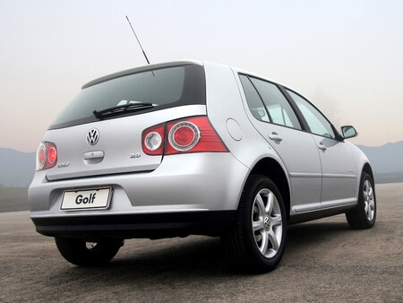 Volkswagen Golf City 11