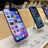 Apple fabrica más iPhone que nunca en el peor momento del mercado móvil. Y los está vendiendo todos