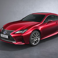 El Lexus RC se pone al día para el Salón de París, con ligeros cambios estéticos y retoques dinámicos