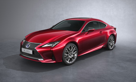El Lexus RC se pone al día para el Salón de París, con ligeros cambios estéticos y retoques dinámicos