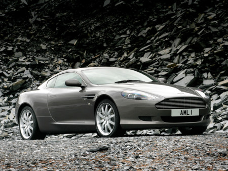 Aston Martin DB9