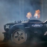 ¡Demencial! A Ken Block ya no le basta con un coche. Gymkhana 10 = 5 coches + 5 escenarios