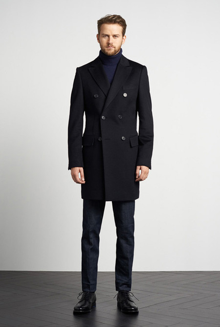 No hemos entrado en verano y sin embargo, Tommy Hilfiger ya tiene en mente sus trajes de Otoño-Invierno