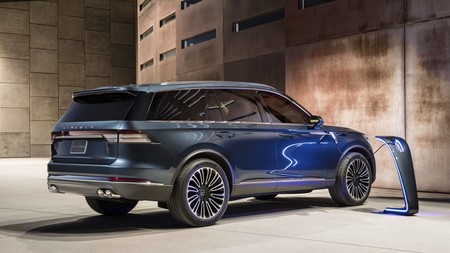 Lincoln Aviator