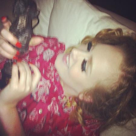 Tenéis a Adele aburrida... ¡Que no está casada!