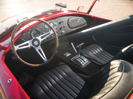 Shelby Cobra CSX3178 interior