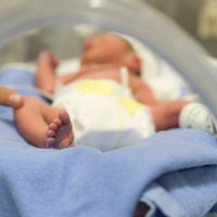 El bebé más prematuro del mundo: nació con 21 semanas y 425 gramos y hoy tiene tres años