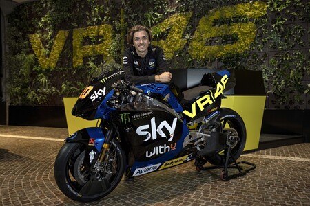 Desvelada la primera MotoGP de 2021: La Ducati de Luca Marini ya luce los colores de la academia de Valentino Rossi
