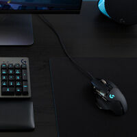 PcComponentes deja a mitad de precio el Logitech G502, un ratón perfecto para gaming y productividad que permite regular su peso 