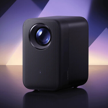 El culmen del cine en casa se llama proyector. Y Xiaomi tiene dos modelos a elegir que además son portátiles 