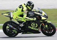 Rossi, primero en Malasia
