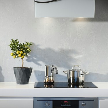 Este es el truco más efectivo para limpiar la vitro quemada de la cocina y darle un acabado brillante