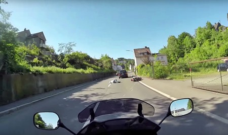 Provocas un accidente y te das a la fuga, no se puede ser más ruin y cobarde